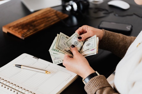 10 Best Affordable Dividend Stocks To Buy According to Hedge Funds
